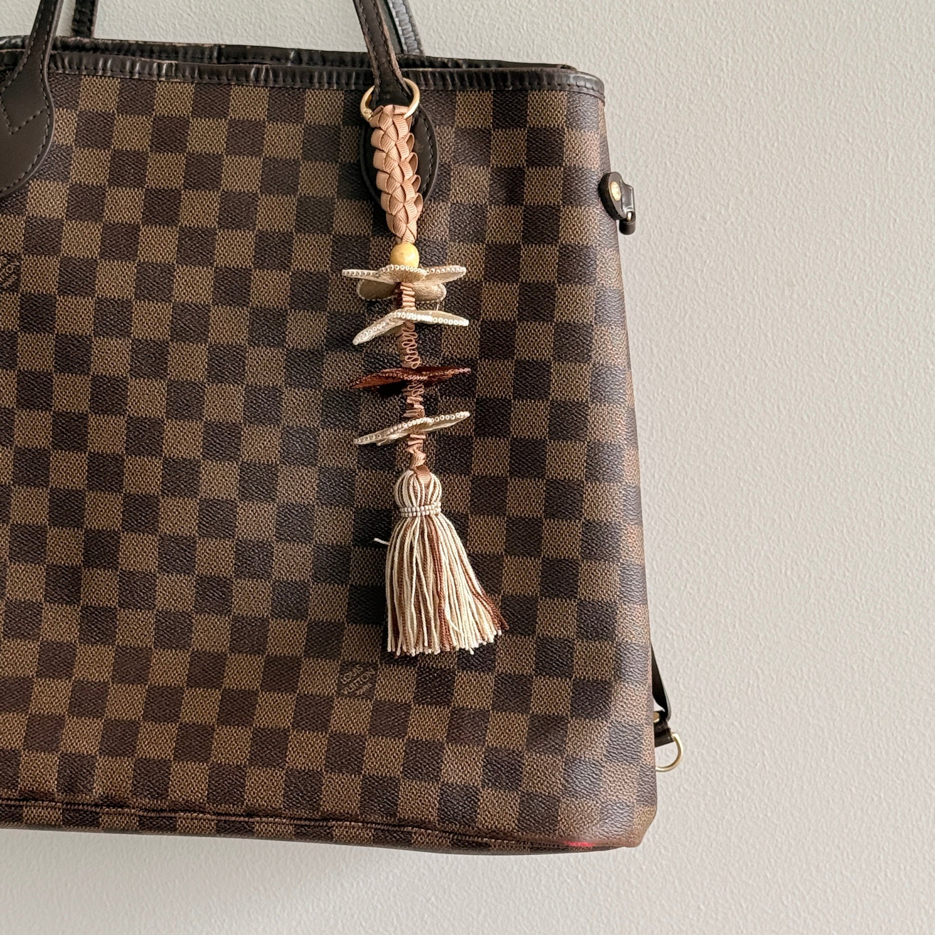 Kawi Bag Charm